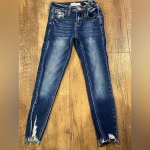 Kancan mid rise ankle skinny size 7